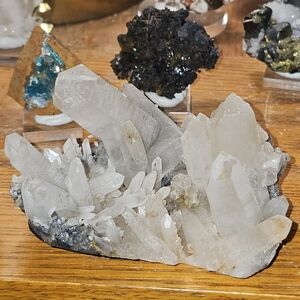Hematite quartz cluster